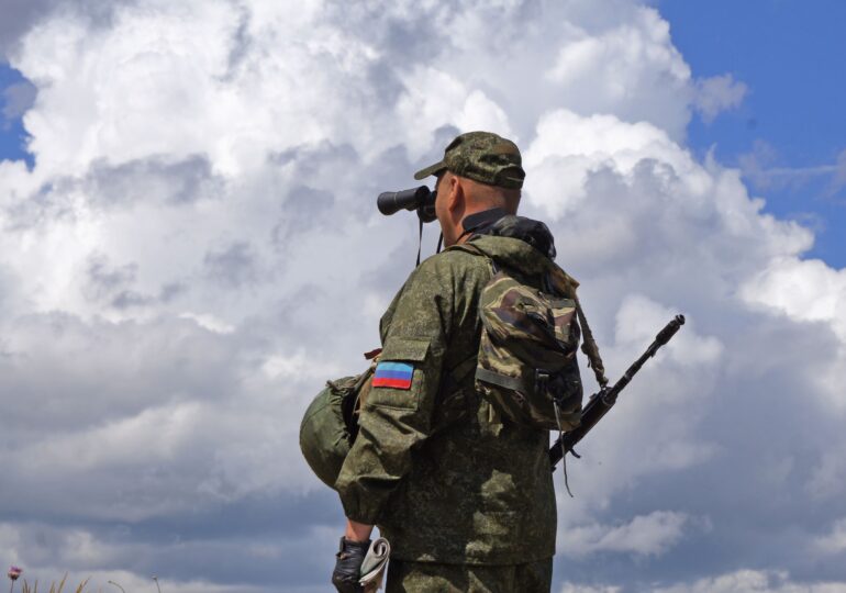 CNN: Rusia pregăteşte o operaţiune în estul Ucrainei pentru a justifica o invazie militară