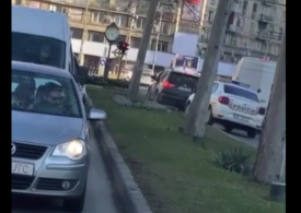 Urmărire ca în filme, pe străzile Bucureștiului, pentru prinderea unui bărbat fără permis auto (Video) <span style="color:#990000;font-size:100%;">UPDATE</span>