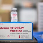 EMA aprobă boosterul Moderna cu jumătate de doză. Gheorghiţă anunţă că şi România se va adapta. Până acum, am vaccinat cu doza întreagă