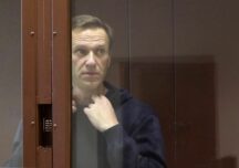 Navalnîi nu-şi