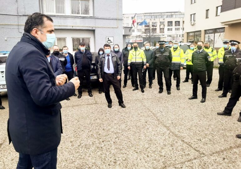 Primarul Viziteu anunţă că la Bacău nu se mai dau amenzi celor care nu poartă mască, ci măşti - UPDATE: Amenzi vor primi cei care refuză să le poarte
