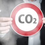 2021 va avea a doua cea mai mare creștere din istorie a emisiilor de carbon. Încercând să-și revină după COVID, economia nu mai ține cont de mediu