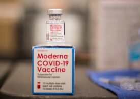 Încă 12 cabinete de vaccinare cu serul Moderna vor fi deschise de marţi