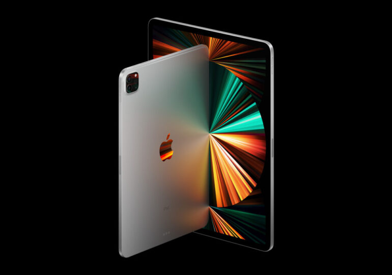 Tableta iPad Pro 2021 de la Apple e perfectă pentru apeluri video dintr-un motiv simplu (Video)
