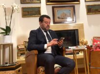 Vicepremierul italian Matteo Salvini a fost achitat în cazul migranților blocați pe mare