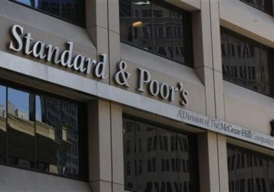 Traian Băsescu vede o legătură între ratingul menținut de S&P și raportul Departamentului de Stat