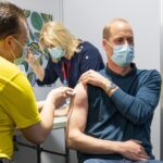 Prinţul William s-a vaccinat antiCovid