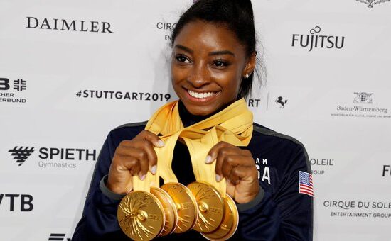 Gimnasta Simone Biles dezvăluie că a fost "la un pas de moarte"