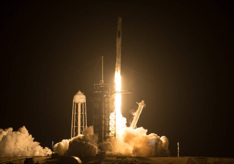 După succesul misiunii Dragon 1, SpaceX anunță că este gata să dea drumul la turismul spaţial