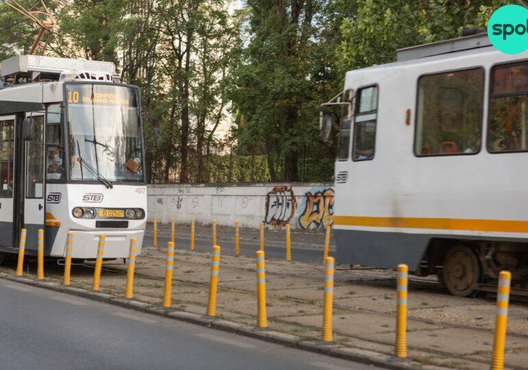 Tramvaie deviate în București din cauza unei avarii la rețeaua de canalizare