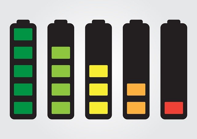 Revoluție în domeniul bateriilor, de la telefoane la mașini. UE impune reguli care vor duce și la modificarea telefoanelor