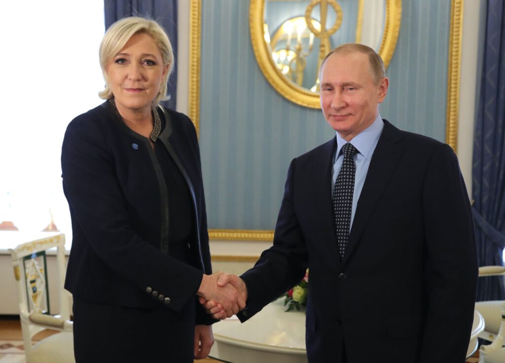 resident Vladimir Putin meets with French presiden