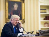 Trump telefon