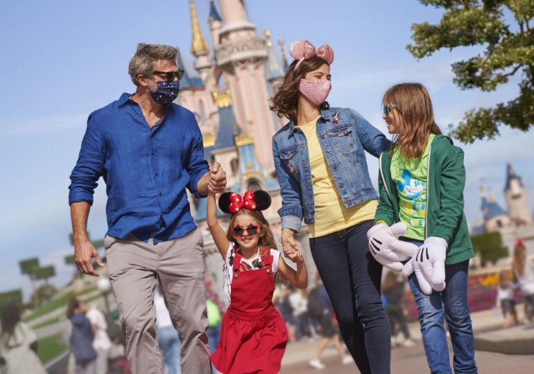 Disneyland Paris se va redeschide pentru public, pe 17 iunie
