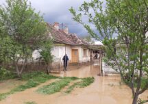 Inundaţiile din Satu Mare au fost cauzate de ploi cu maxime istorice: Au căzut 50 l/mp în două ore (Foto)