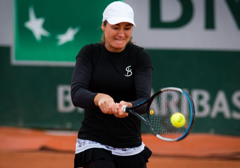 Monica Niculescu, învinsă în primul tur al probei de dublu de la Stuttgart