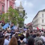 Protest masiv în Slovenia față de acțiunile ”autoritare și corupte” ale premierului: ”Opriţi fascismul, alegeri acum!” (Video)