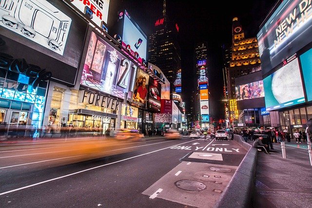 Împușcături în Times Square din New York: Trei persoane au fost rănite, inclusiv un copil de patru ani