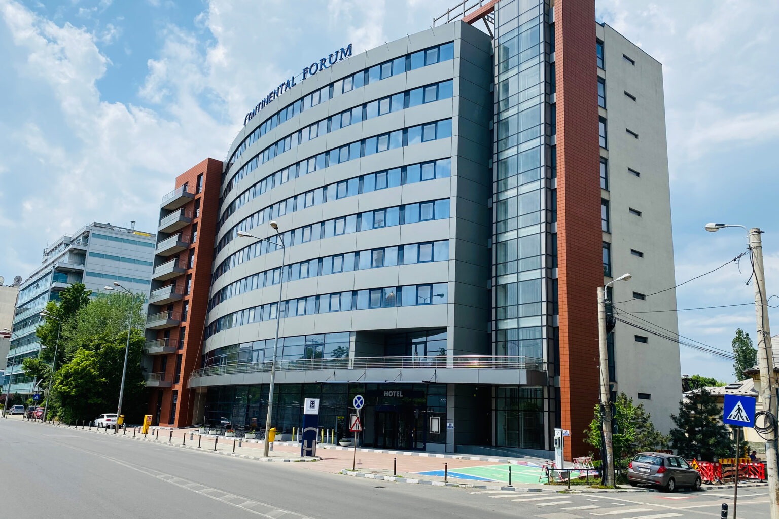 hotel continental forum bucurești palatul parlamentului