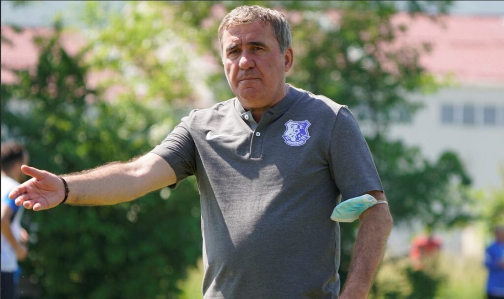 FCSB dă afară doi jucători: Acorduri cu Hagi și Dinamo