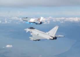 Avioane de luptă ale Rusiei au fost interceptate în spaţiul aerian al României
