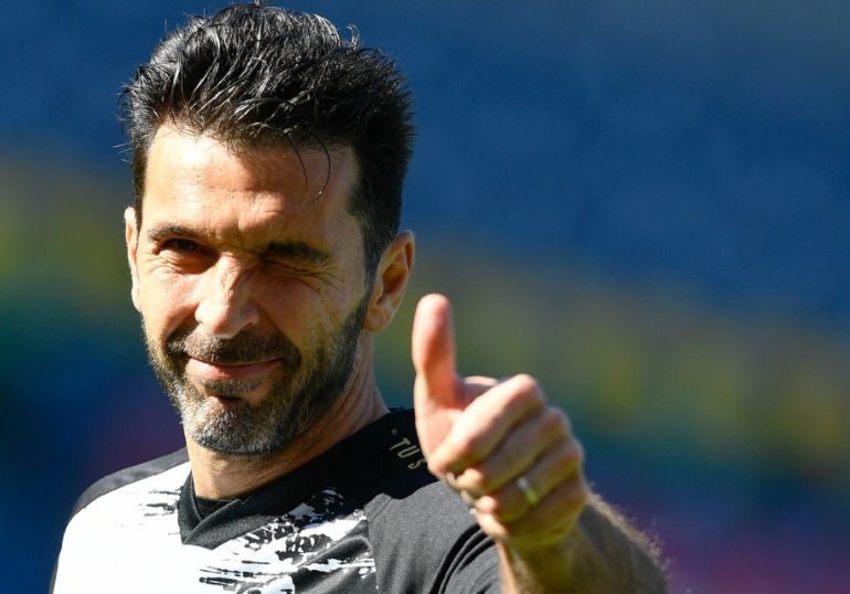 Dennis Man și Valentin Mihăilă vor juca alături de un star mondial la Parma, în Serie B