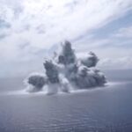 Marina americană a creat un cutremur de 3,9 grade după ce a detonat o bombă în Atlantic (Video)