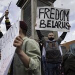 Belarusul condamnă la ani grei de închisoare patru protestatari antiguvernamentali