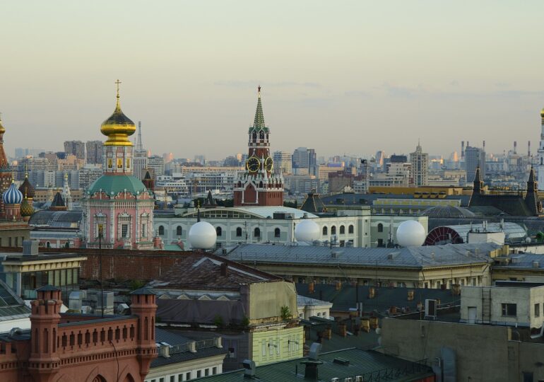 Moscova anunţă ”săptămâna fără muncă”, pentru a opri creşterea cazurilor de COVID