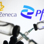 Cei care au făcut prima doză cu AstraZeneca pot face acum rapelul cu Pfizer sau Moderna