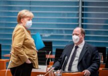 Germania ar putea avea curând peste 100.000 de cazuri noi de COVID pe zi, spune șeful de cabinet al lui Merkel. Propune restricții pentru cei nevaccinați