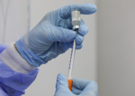Vaccinaţi doar pe hârtie, cu ajutorul unui medic din Cluj.  UPDATE Suspectul a fost reținut