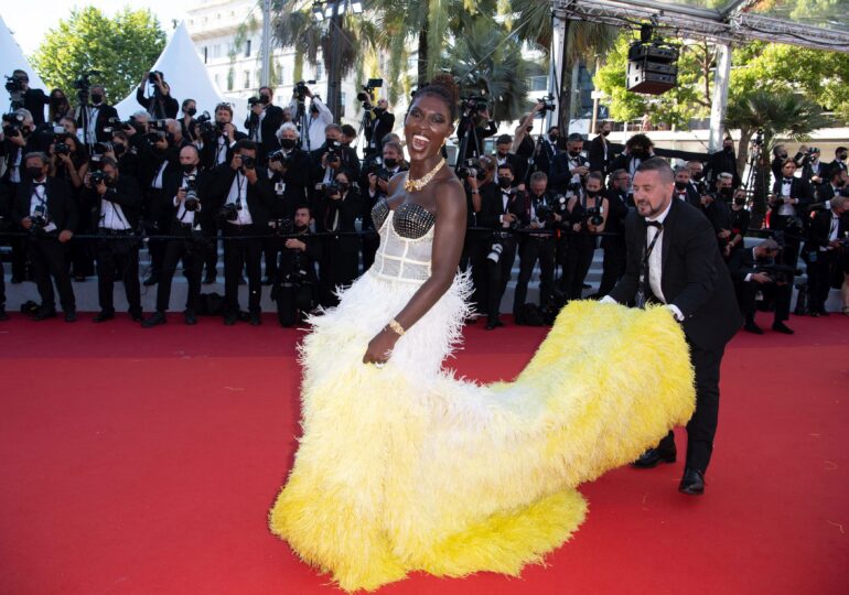 O actriță a fost jefuită de bijuterii, la festivalul de la Cannes