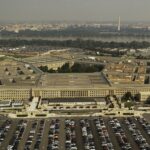 Agitație la Pentagon, unde șeful taie drastic din bugetul Apărării, dar nu se atinge de ambițiile lui Trump. Se anunță concedieri