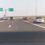 Șoferi surprinși în timp ce întorceau pe A2 şi circulau pe contrasens. Polițiștii fac anchetă (Video)