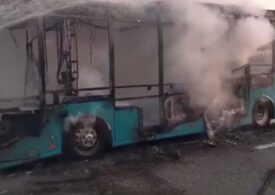 Un autobuz electric a ars în totalitate, în Dej (Video)