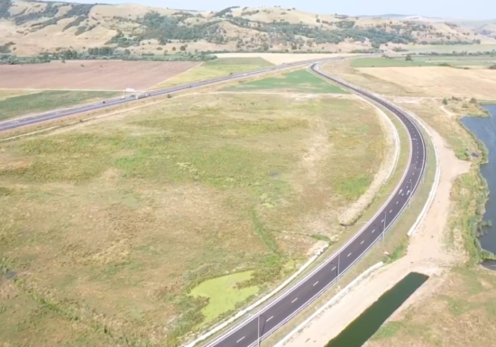 România riscă blocarea proiectelor de autostrăzi după ce CNAIR a pierdut un arbitraj uriaș cu italienii de la Pizzarotti. Nota de plată - 340 de milioane de lei