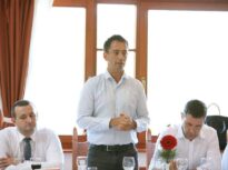Glume la UDMR pe seama lui Nicușor Dan: Bag picioru’. Am în plan o alergare, îmi iau telefonul cu mine, în caz că aș fi eu noul candidat!