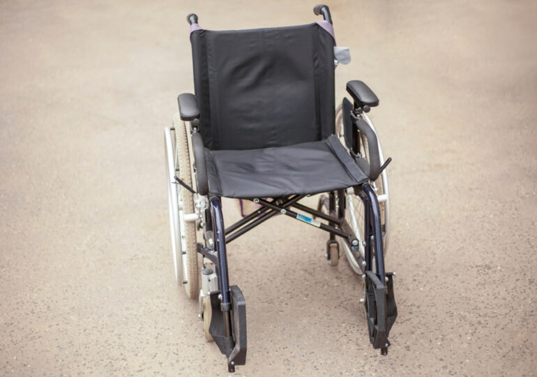 Românii cu dizabilităţi nu vor mai fi purtați pe drumuri la comisii - De când se vor depune online dosarele de reevaluare