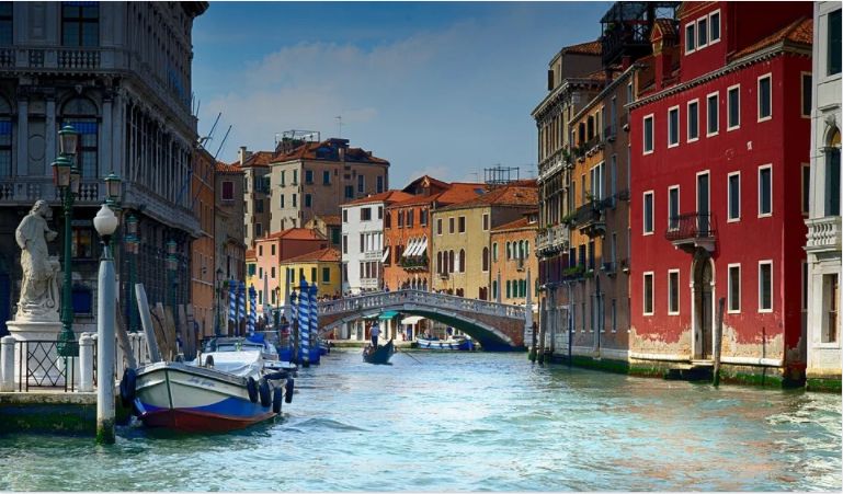 Arheologii au descoperit pe fundul lagunei din Veneția un drum roman care spune multe