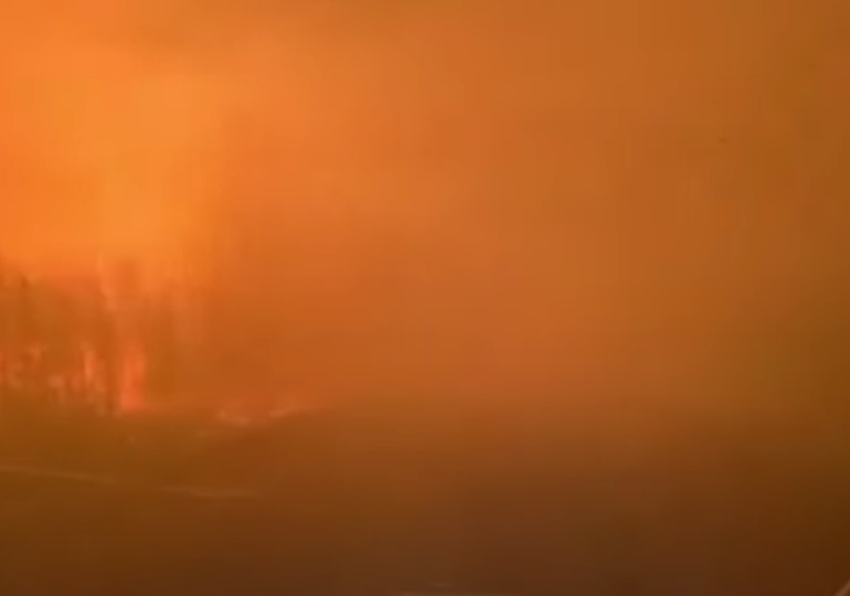 300 de incendii devastează Siberia, cea mai rece regiune din lume (Video)