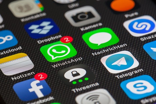 Utilizatorii WhatsApp pot opta pentru ştergerea automată a mesajelor