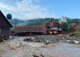 Ploi de valori istorice au căzut în Alba, unde zeci de case au fost inundate (Foto)