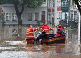 Ploile puternice din Germania au provocat cel puțin 33 morţi și zeci de dispăruți. Merkel e bulversată (Foto & Video)