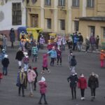 Sindicatele din Educaţie sunt revoltate de criteriul vaccinării pentru prezenţa fizică la clase: Afişarea ratei de vaccinare e abuzivă! Şcolile vor deveni focare de infecție