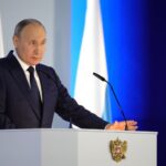 Putin vorbeşte despre un „prim pas către un genocid” în estul Ucrainei