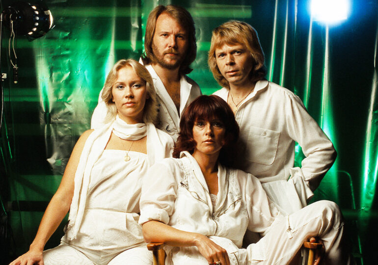 ABBA revine după aproape 40 de ani, prin spectacole holografice