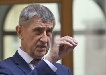 Parchetul European investighează folosirea fondurilor europene de către companiile premierului ceh