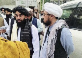 Purtătorul de cuvânt al talibanilor susţine că niciun militant nu a murit în atacul de la Kabul. Alt oficial vorbise de 28 de decese