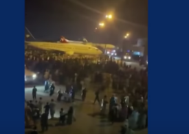 A fost haos pe aeroportul din Kabul, dar majoritatea diplomaţilor occidentali au reușit să plece (Video)